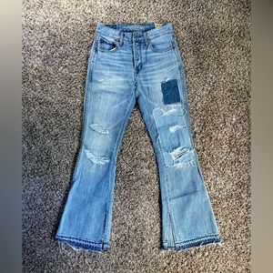 American Eagle Vintage Hi Rise Flare Women’s Jeans